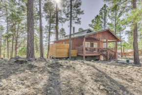 Cozy Ruidoso Cabin with Hot Tub, Near Skiing!